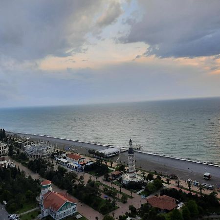 The Best Beach Aparthotel Orbi City Батуми Екстериор снимка